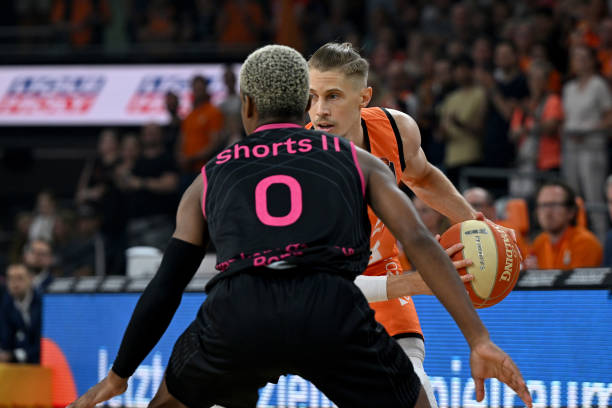 快船本赛季 快船本赛季