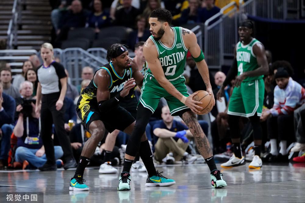 又需掌控球 又需掌控球