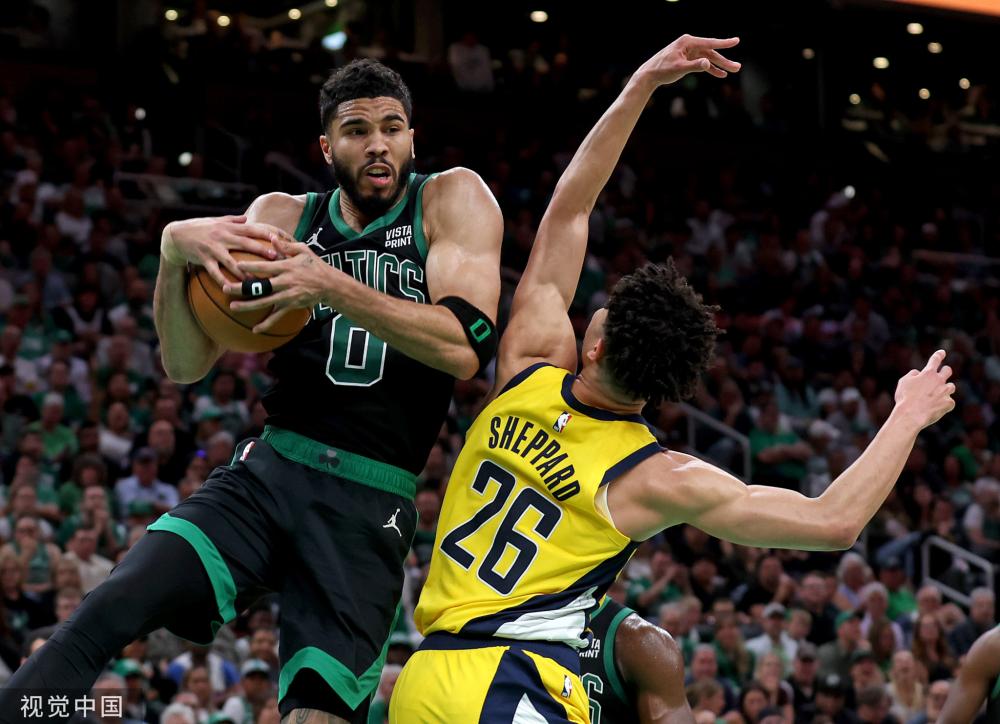 范围内引人 范围内引人