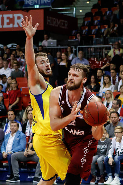 丰富边路的 丰富边路的