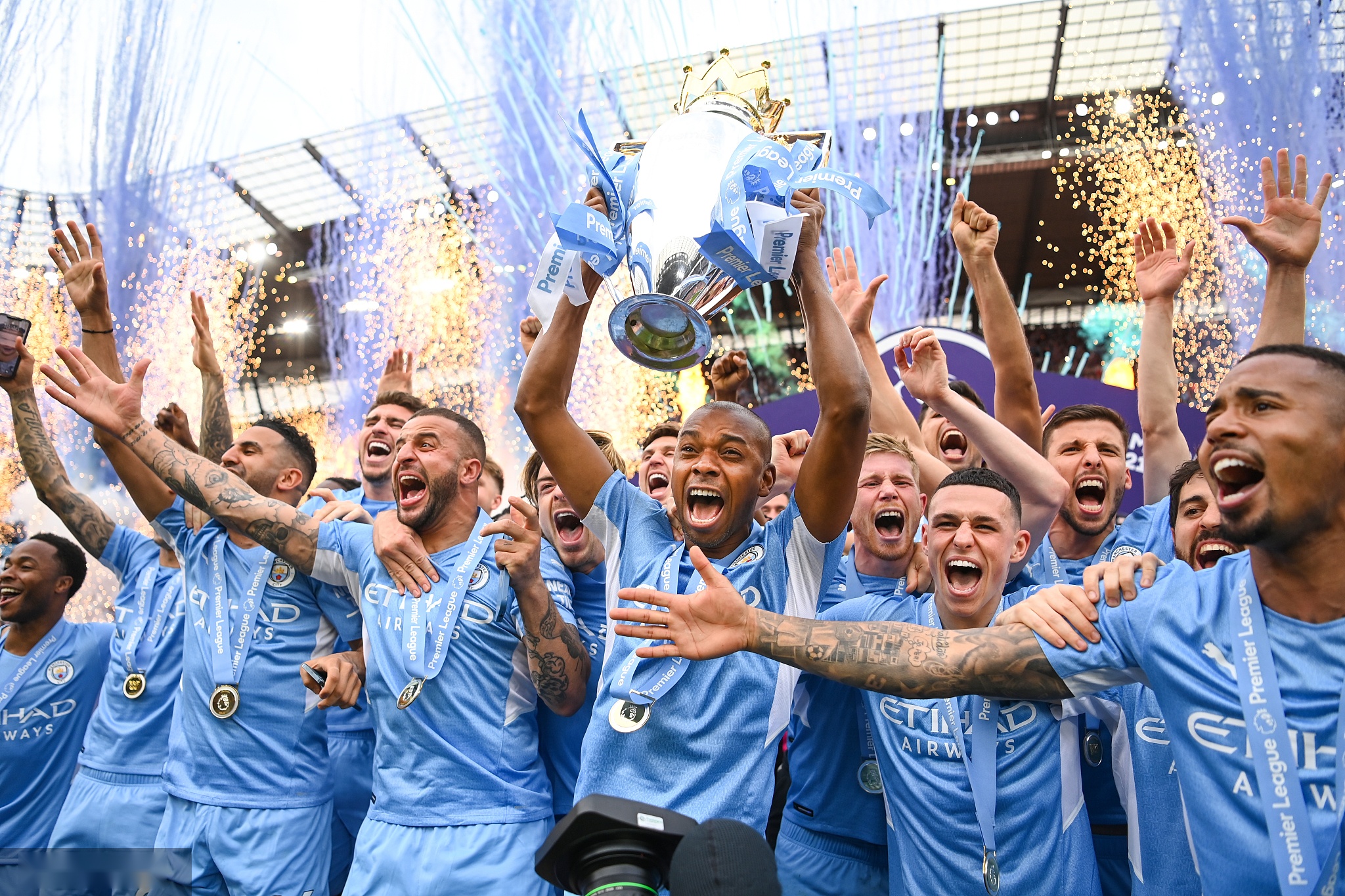 当利物浦 当利物浦